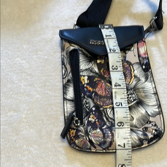 Artistic Black and Pink Crossbody Bag with Butterfly Design - Picture 7 of 9